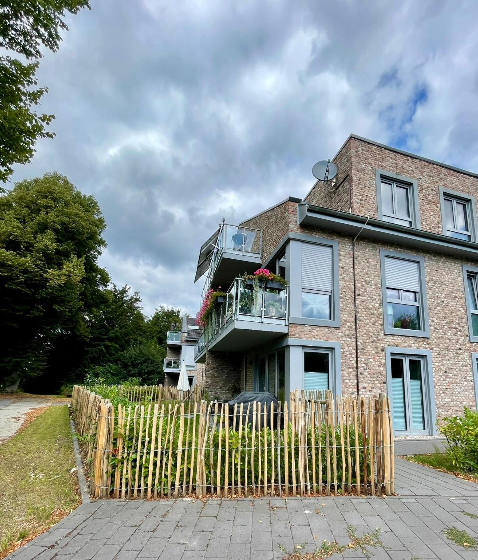 Feriendomizil Moehne Mit Seeblick Und Sauna Moehnesee Exterior photo